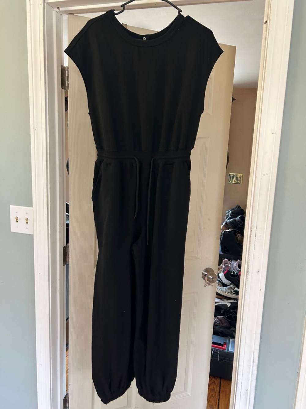 Amazon Essentials Black Cropped Jumpsuit